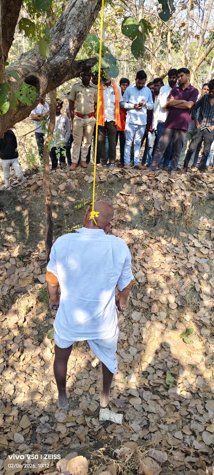 पिंपरी शेत शिवारात पुन्हा एकदा बँकेच्या कर्जात शेतकऱ्यांची  आत्महत्या