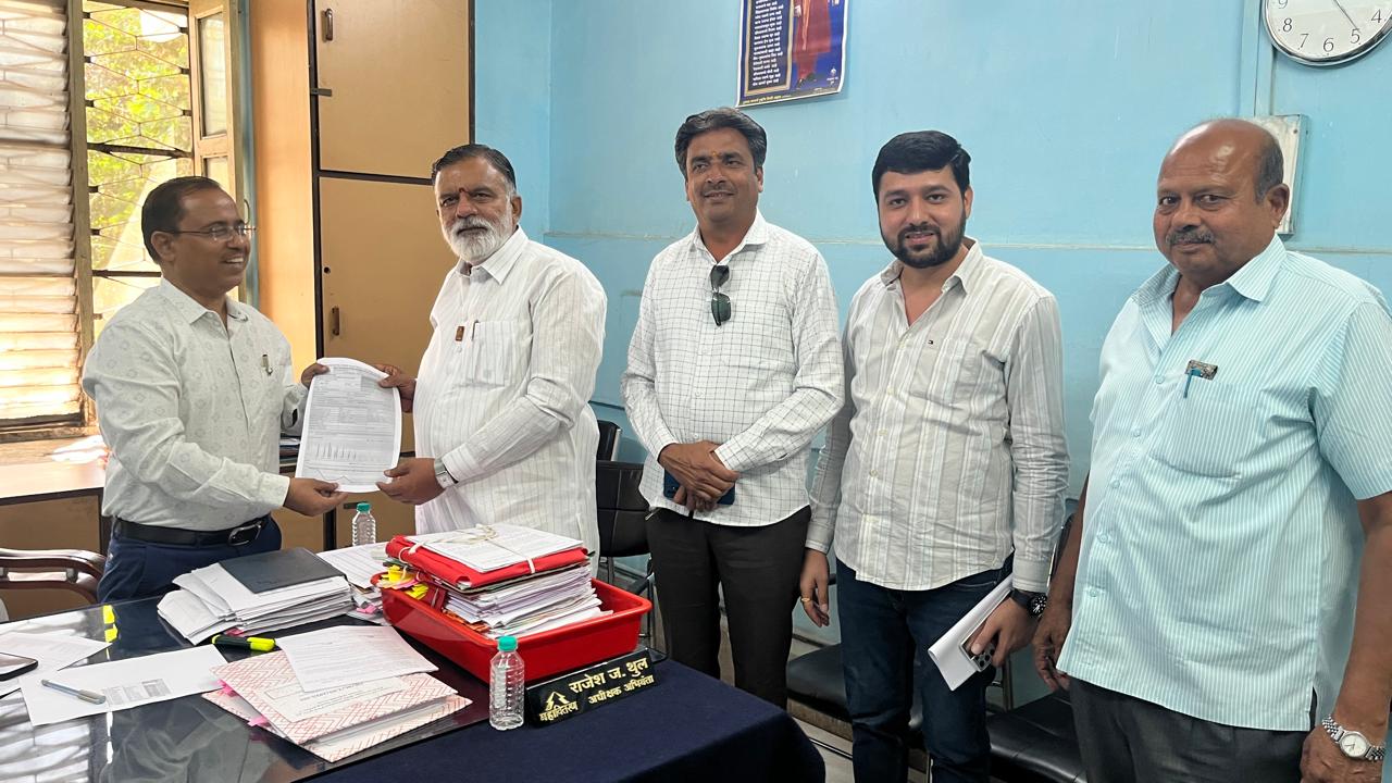 आज जनसेवक खासदार राजाभाऊ वाजे यांच्या उपस्थितीमध्ये नासिक विद्युत