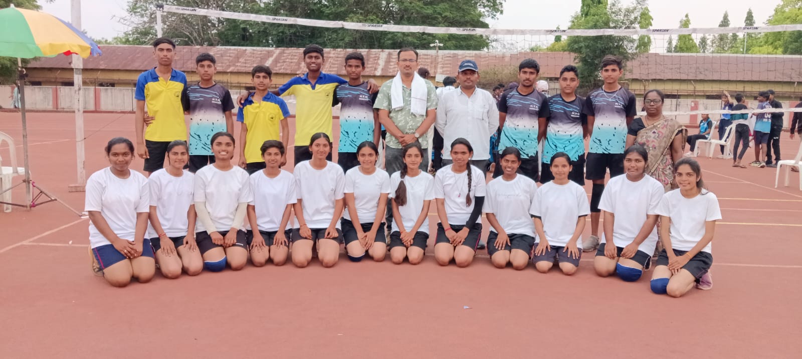 मातोश्री विद्यालय महागावच्या दोन संघांची राज्यस्तरावर झेप