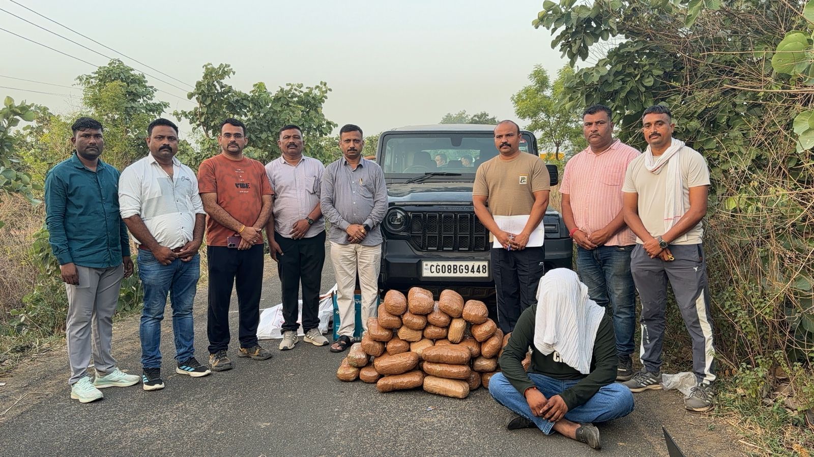 गोंदिया एल.सी.बी.ची मोठी कारवाई; ५४ लाखांच्या