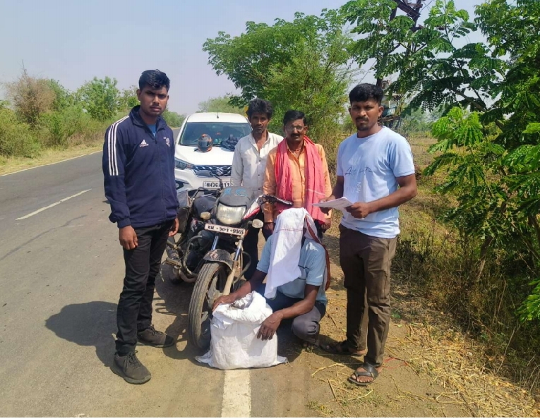 करडी पोलिसांची मोठी कारवाई: एकूण ६८ हजारांच्या मुद्देमालासह अवैध दारू तस्करास अटक  भंडारा: