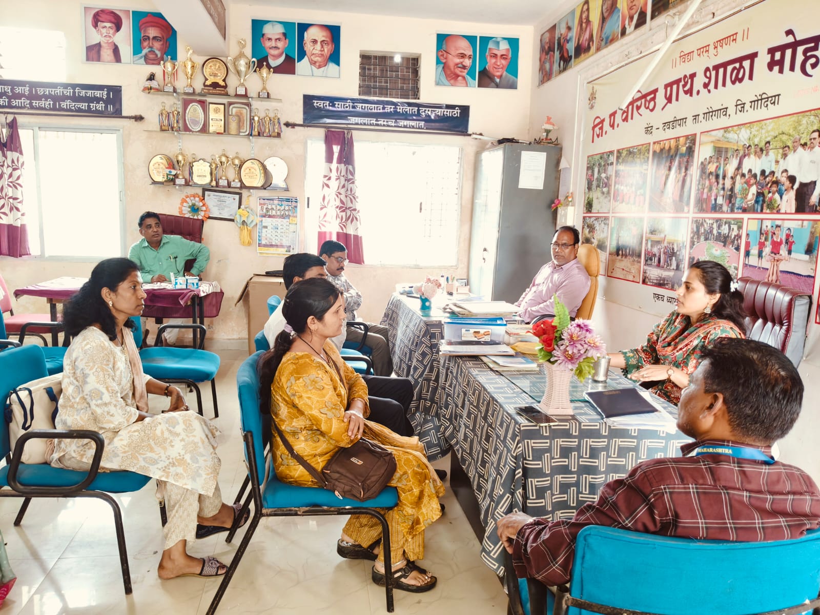 विशेष सखोल पुनरीक्षण (SIR-2026) मोहिमेला वेग; मोहगाव येथे तहसीलदार प्रज्ञा भोकरे यांच्या उपस्थितीत विशेष