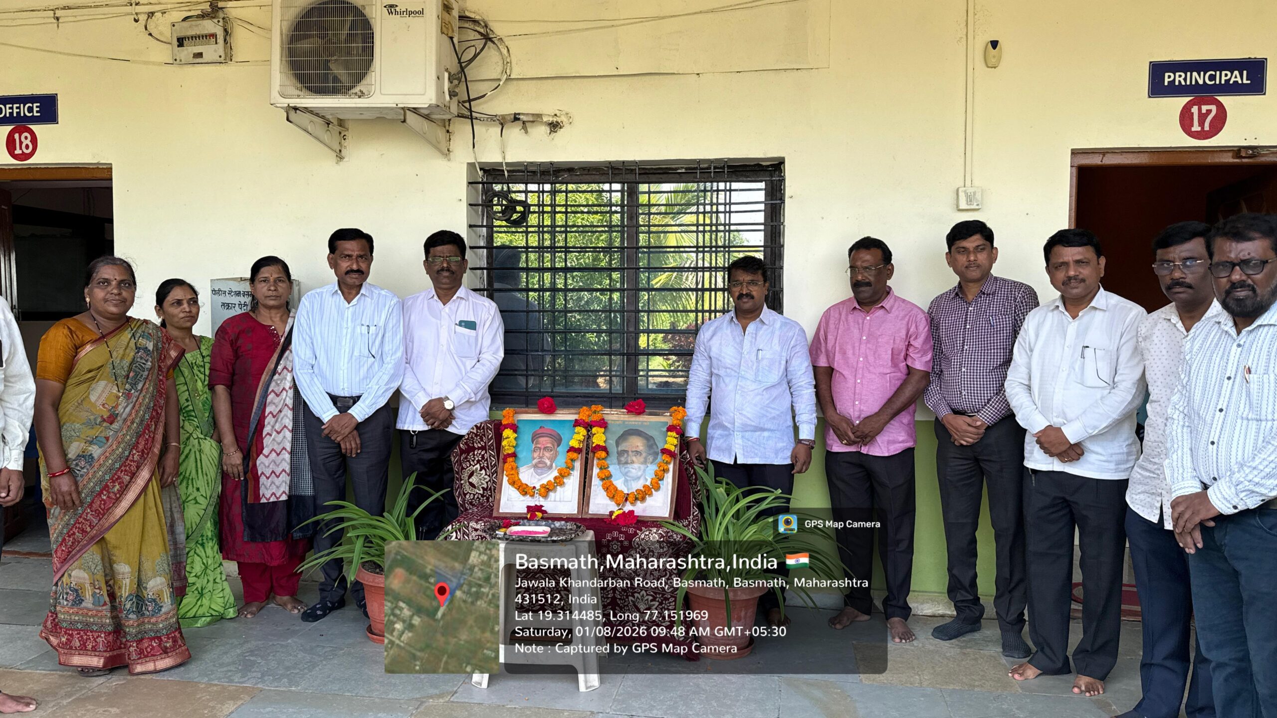 योगानंद महाविद्यालयात अण्णाभाऊ साठे जयंती लेखन प्रेरणा दिन म्हणून साजरी*