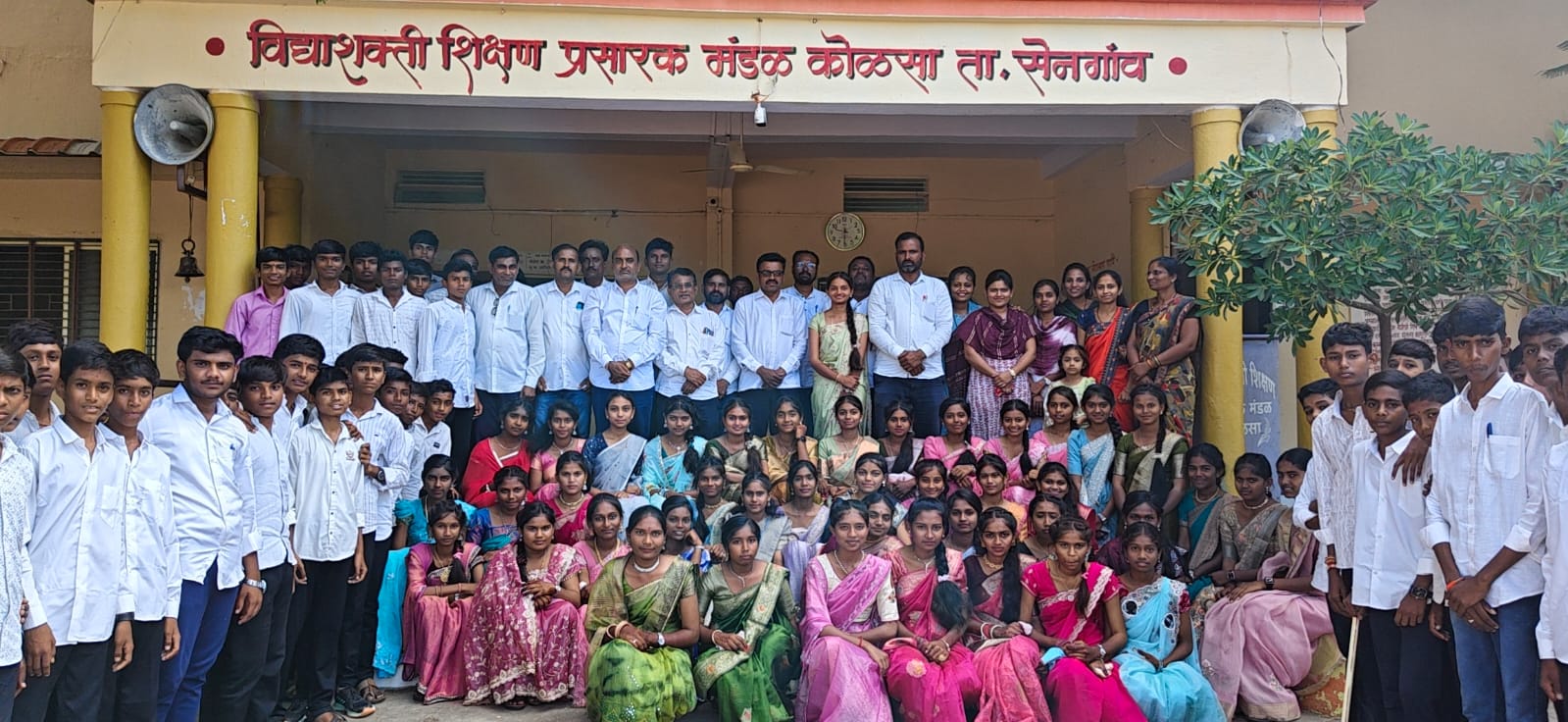 विद्यानिकेतन माध्यमिक विद्यालय, कोळसा येथे ‘स्वयं-शासन दिन’ उत्साहात साजरा..